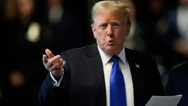 Trump's Wealthy Supporters Normalize Criminal Activity