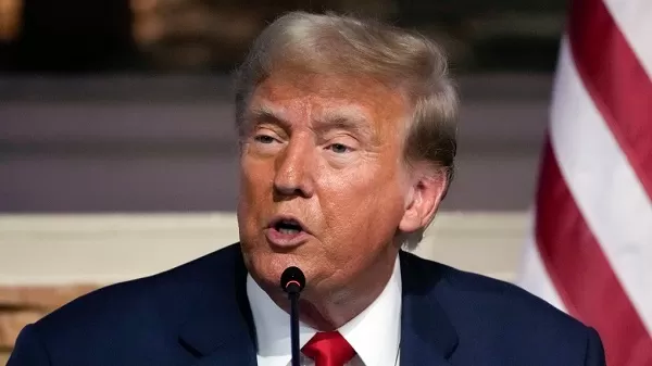 Trump Says Foreign Graduates of US Colleges Should&nbsp;Be Given Green Cards