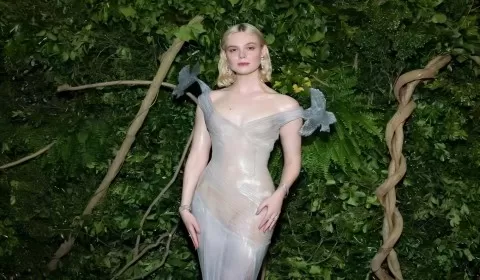 The image of Elle Fanning's naked dress has a long history